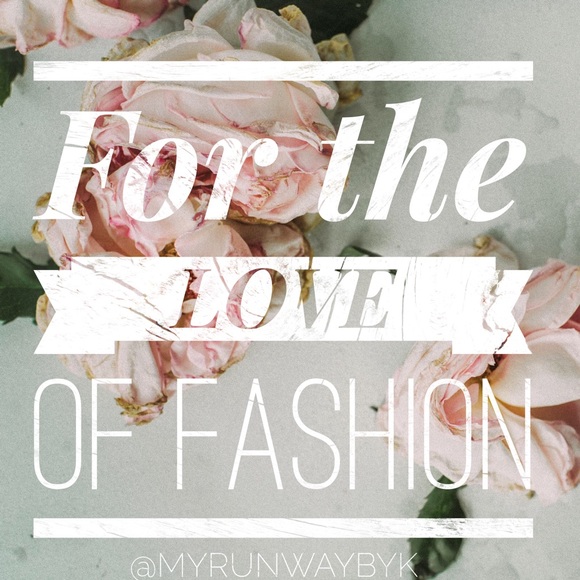 💕 For the LOVE of Fashion 💕 - Picture 1 of 1
